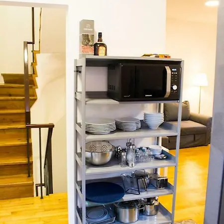 Historical Ribeira Duplex, Magellan House Porto
