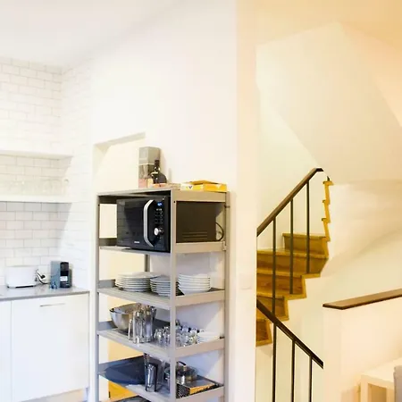Historical Ribeira Duplex, Magellan House