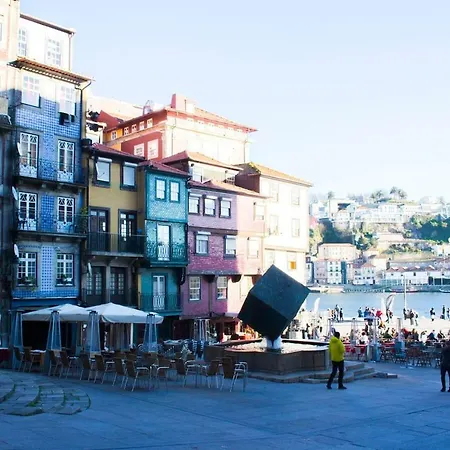 Historical Ribeira Duplex, Magellan House Apartment *