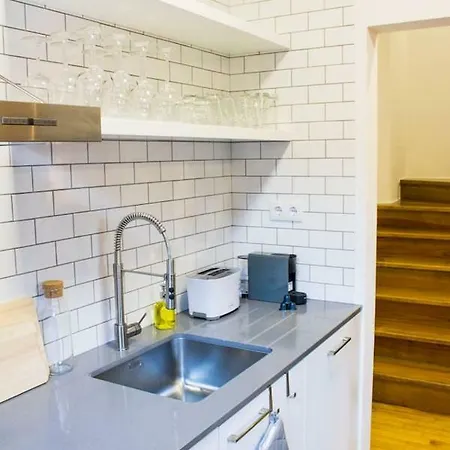 Apartment Historical Ribeira Duplex, Magellan House *